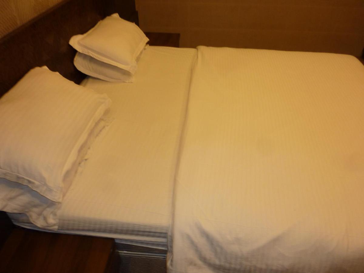 Hotel Orient Palace Mumbai Luaran gambar